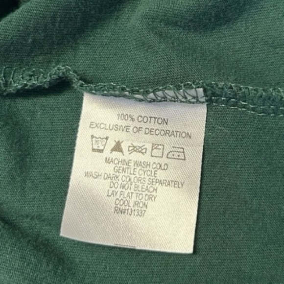 UG Apparel Michigan State University Green White  Women’s top long sleeve 2X - Picture 7 of 8